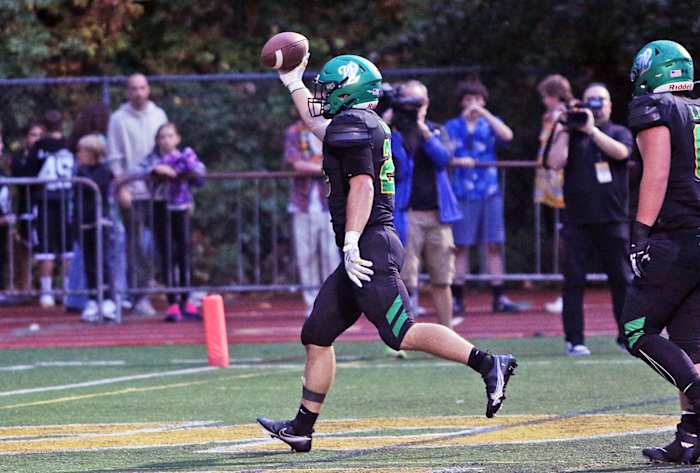 a West Linn Nelson football Oregon August 31 2023 Dan Brood 34
